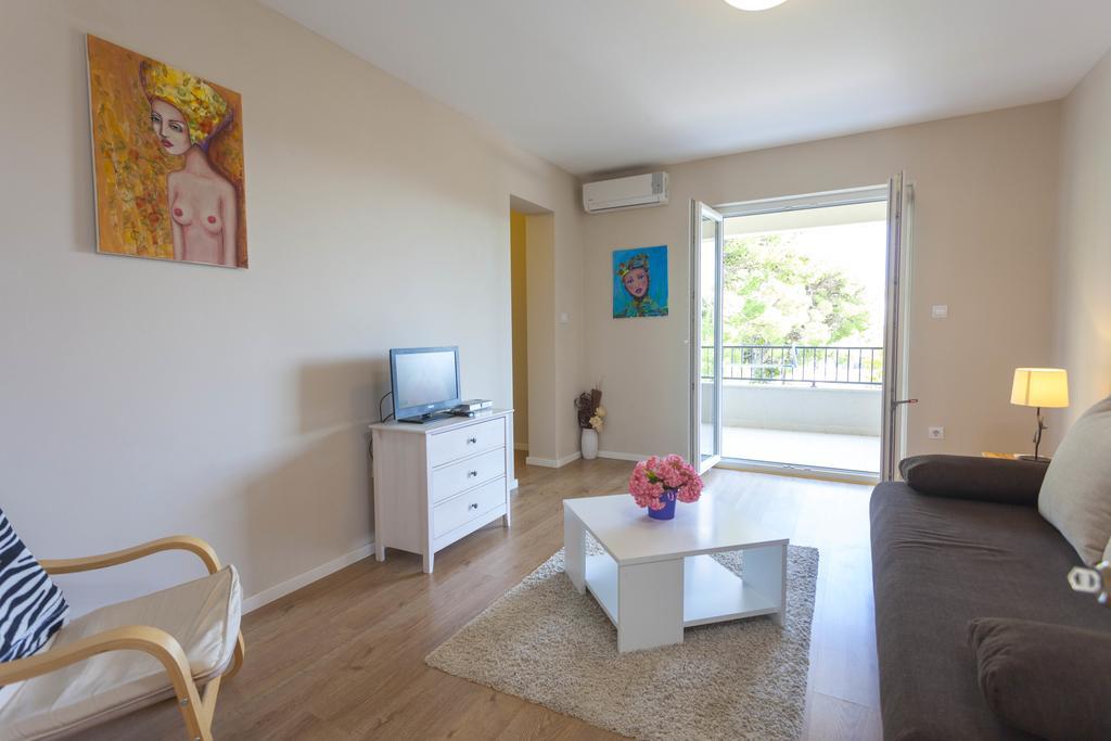 Meri Apartments - Puharic マカルスカ 部屋 写真